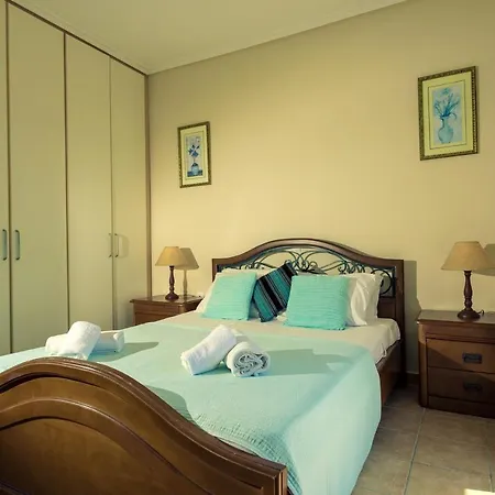 Elegant In + Private Pool. Planos (Zakynthos)